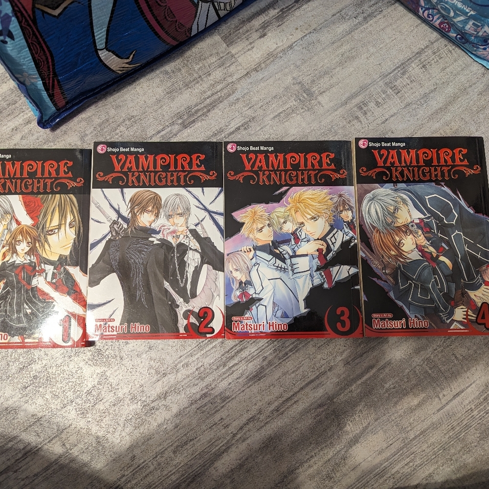 Volumes 1-4 Vampire knight